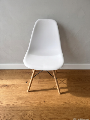White Moulded Dining Chair with Wood Legs — Good Working Order