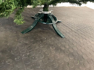 Christmas Tree On Green Stand