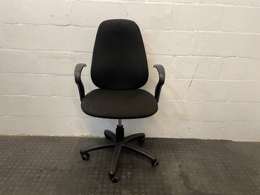 Mid Back Black Office Chair (Curved Arms)