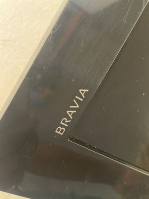 Sony Bravia 32inch LCD TV KLV-32BX300 - PRICE DROP - See damage