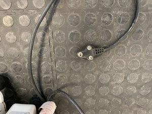 DeLonghi 12 Fin Oil Heater - PRICE DROP