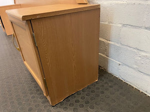 Light Wood Double Bed Headboard With Bedside Cabinets