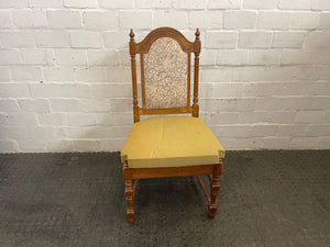 Oak Floral Cushioned Dining Room Chair (No Arm Rests/Foam Replacing Missing Cushion) - PRICE DROP