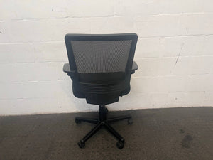 Black Plastic Mesh Office Armchair on Wheels - 2ndhandwarehouse.com