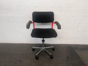 Black Mid-Back Office Chair with Red Frame (Damaged Arm Rests)