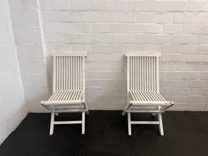 White Slated Patio Chair (Some Chipping)