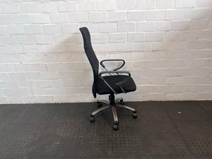 Black Fabric High-Back Office Chair On Wheels (Slight Damage Underneath)