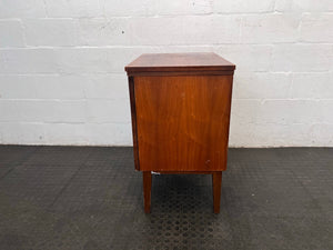 Singer Collapsible Sewing Machine Table (No power supply) - REDUCED