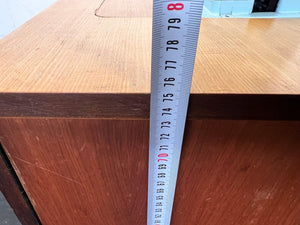 Singer Collapsible Sewing Machine Table (No power supply) - REDUCED