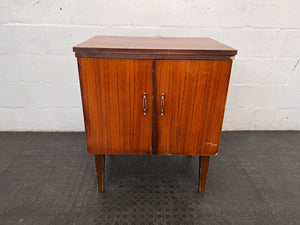 Singer Collapsible Sewing Machine Table (No power supply) - REDUCED