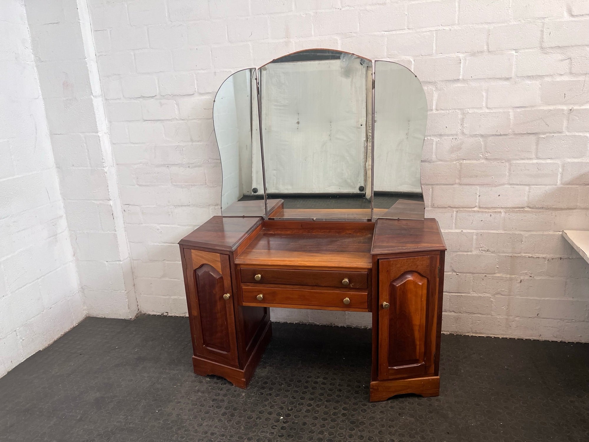 Imbuia Dressing Table - REDUCED