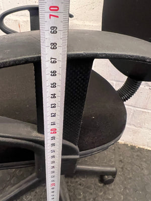 Black Typist Chair on Wheels (Slightly Loose Back Rest) - CLEARANCE