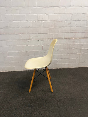 White Wooden leg Dining Chairs - PRICE DROP