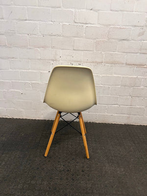 White Wooden leg Dining Chairs - PRICE DROP