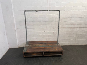 DIY Clothes Rail on Wheels