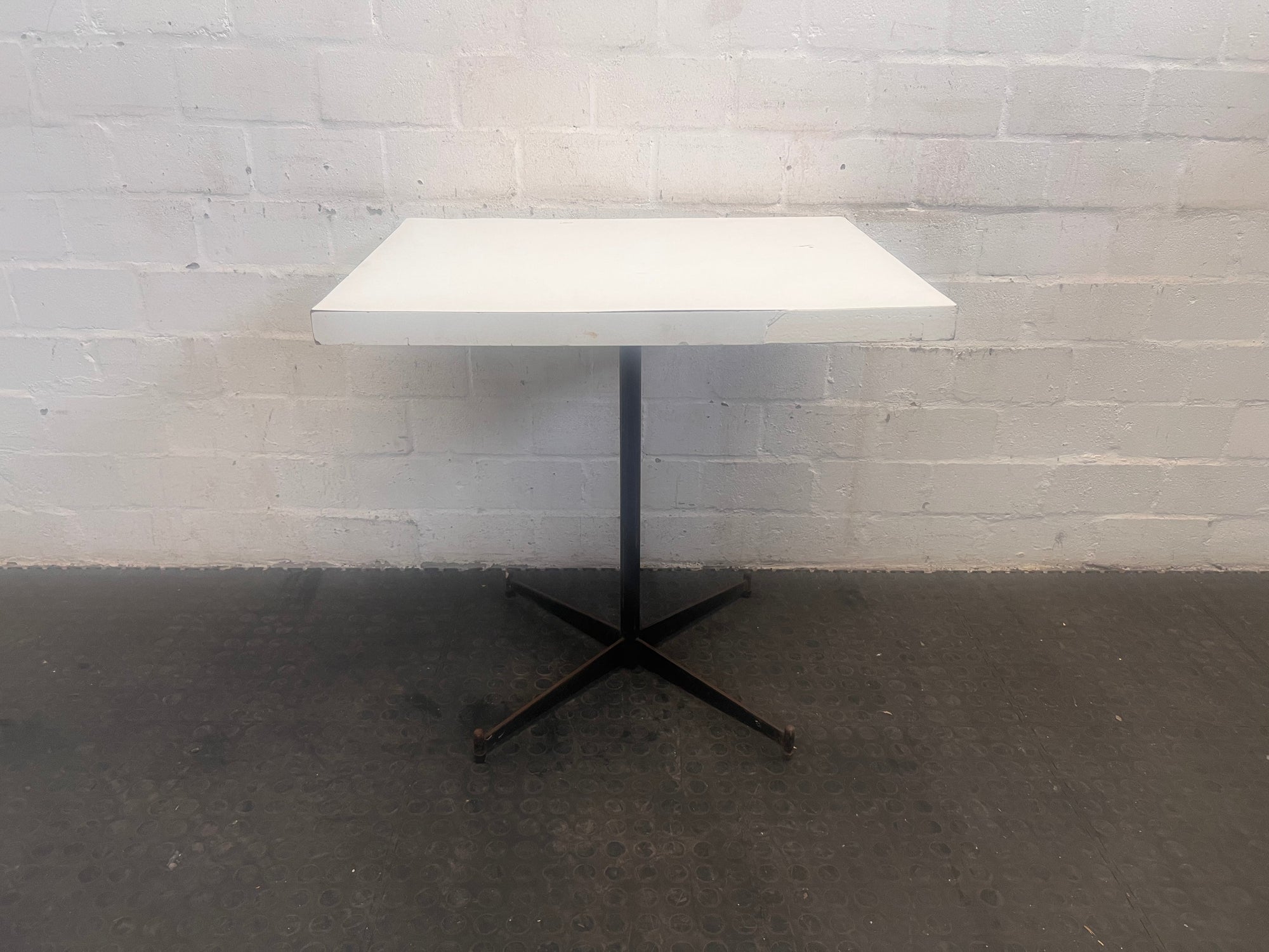 White Resturant table - REDUCED