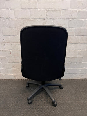 Black Highback Office Armchair on Wheels(Hydraulics Not Working)