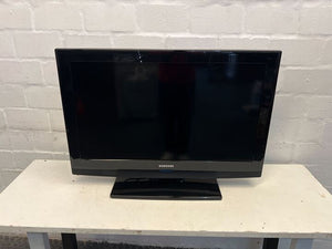 Samsung 32" LCD Black TV (Model: LA32B350F1) - PRICE DROP