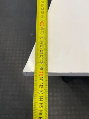 White Wooden MultiPerson Desk with Divider (W: 140cm)(H: 94cm)- REDUCED