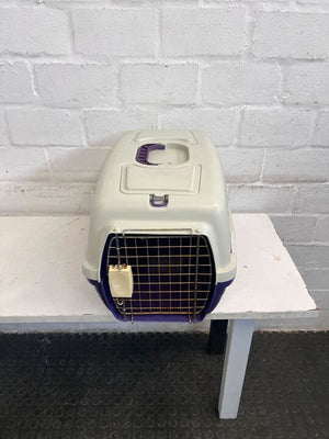 Purple & White Pet Carrier Basket (Width: 55cm)(Height: 35cm) - 2ndhandwarehouse.com