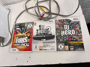 Nintendo Wii Bundle with Games (No Wiimote) (DJ Hero 1+2, Tony Hawk's Shred) (White Model: RVL-001 (EUR))