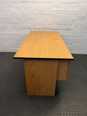 Light Brown Wooden Office Desk with Three Handless Drawers (Width: 150cm)(Height: 72cm)