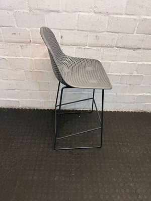 Stylish Grey Plastic Bar Stool with Black Metal Legs