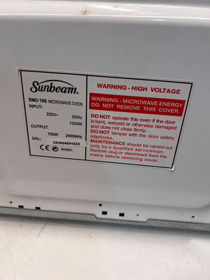 Compact Stainless Steel Microwave Oven – Efficient & Stylish