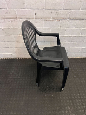 Sturdy Black Plastic Chair with Armrests โ Durable & Easy to Clean