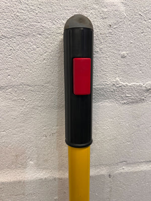 Rubbermaid Commercial Microfiber Mop - Yellow Handle, 135 cm - 2ndhandwarehouse.com