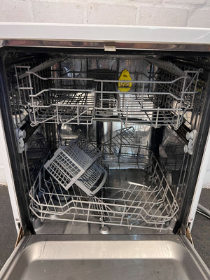 Compact White Dishwasher - Minor Scratch and Wear - REDUCED - 2ndhandwarehouse.com