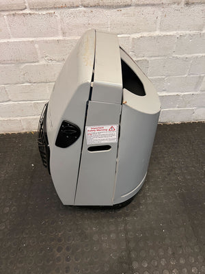 Compact DeLonghi Silver Heater with Minor Scratches - PRICE DROP