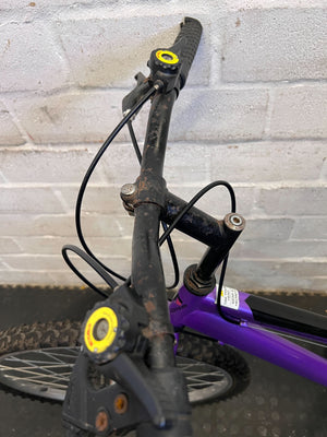 Vibrant Purple Mountain Bike – Slight Wear, Ready for Adventure!