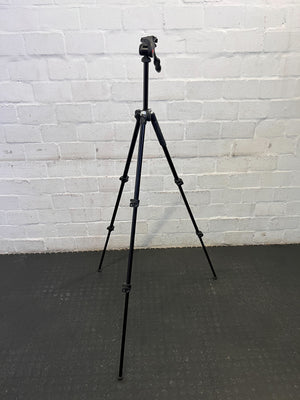 Sturdy Black Aluminum Tripod β Perfect for Photography & Videography