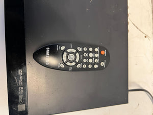 Sleek Black Samsung DVD Player with Remote β Minor Wear - 2ndhandwarehouse.com