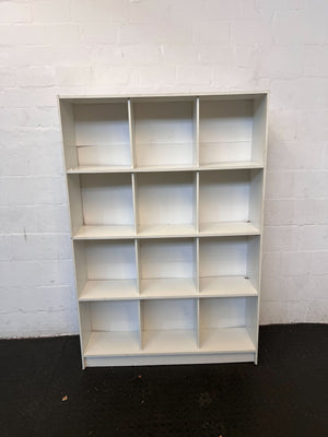 Stylish White Wooden Bookshelf with 12 Compartments โ Minor Scuffs