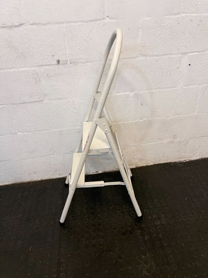Sturdy White Foldable Step Ladder