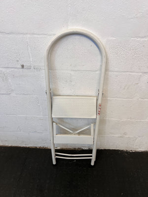 Sturdy White Foldable Step Ladder