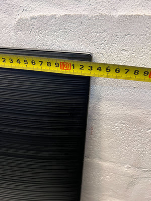 37" Samsung Curved Smart TV with One Connect Box (Cracked screen) - PRICE DROP