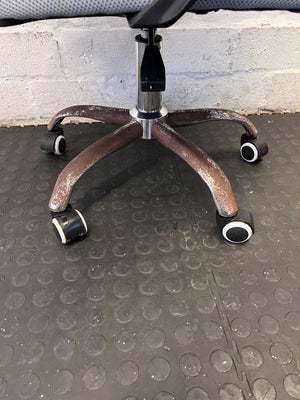 Comfortable Gray Mesh Office Chair with Minor Wear