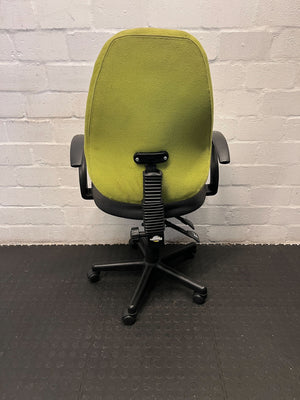 Ergonomic Green and Black Office Chair with Minor Wear