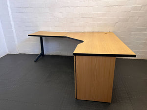 Modern L-Shaped Office Desk with Oak Finish and Drawer - REDUCED - PRICE DROP
