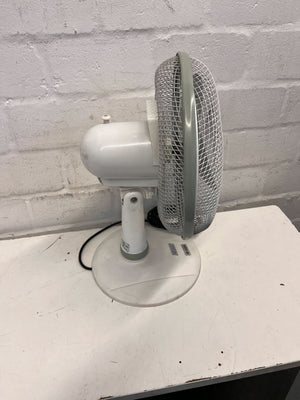 Vintage Gray Table Fan -Is Not In Working Condition