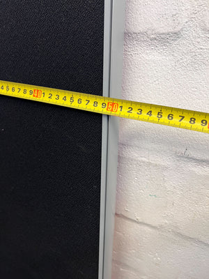 Vibrant Red Desk Divider – Boost Focus & Style Your Workspace