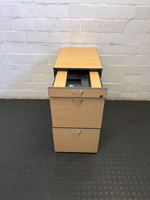 Modern Wooden Filing Cabinet with Lockable Drawer - Light Wood Finish