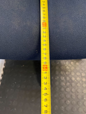 Ergonomic Navy Office Chair with Minor Wear - Comfortable & Versatile