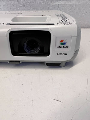 Epson 3LCD Projector – Compact White Design, Great Condition