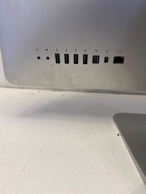 Apple iMac Desktop Computer intel core i5 4GB RAM with Silver Finish and Wireless Keyboard