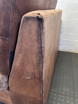 Stylish Brown Chaise Lounge - Ultimate Relaxation Piece - Minor Wear - REDUCED