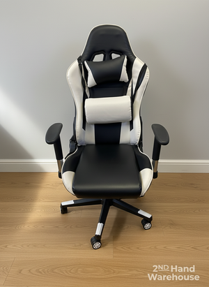 Black & White Gaming Chair - Comfort for Long Sessions